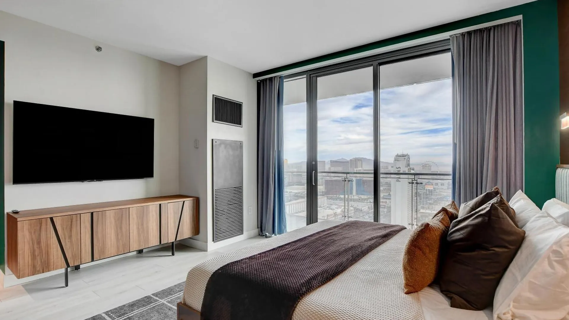 Ava Suite 37Th Flr Strip View Balcony Palms Place Las Vegas Aparthotel